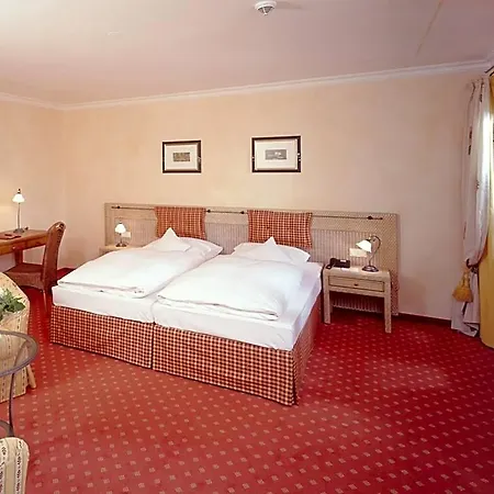 Hotel Und Landgasthof Altwirt Otterfing